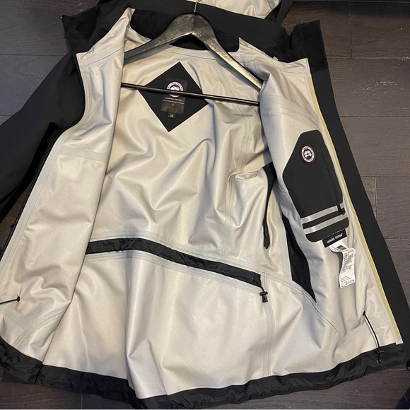 Canada Goose Black Timber Shell Jacket size large women - Picture 8 of 9